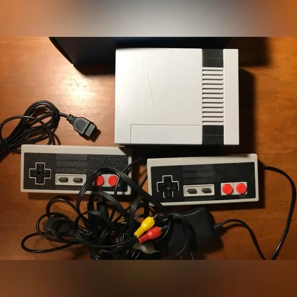 Mini NES 620 Classic Games Built-In Retro Console Anniversary Edition - Picture 4 of 8